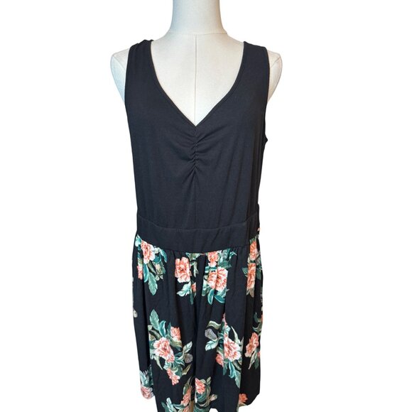 2/$30 Torrid Size 1 Black & Floral Sleeveless Dress - Picture 12 of 16